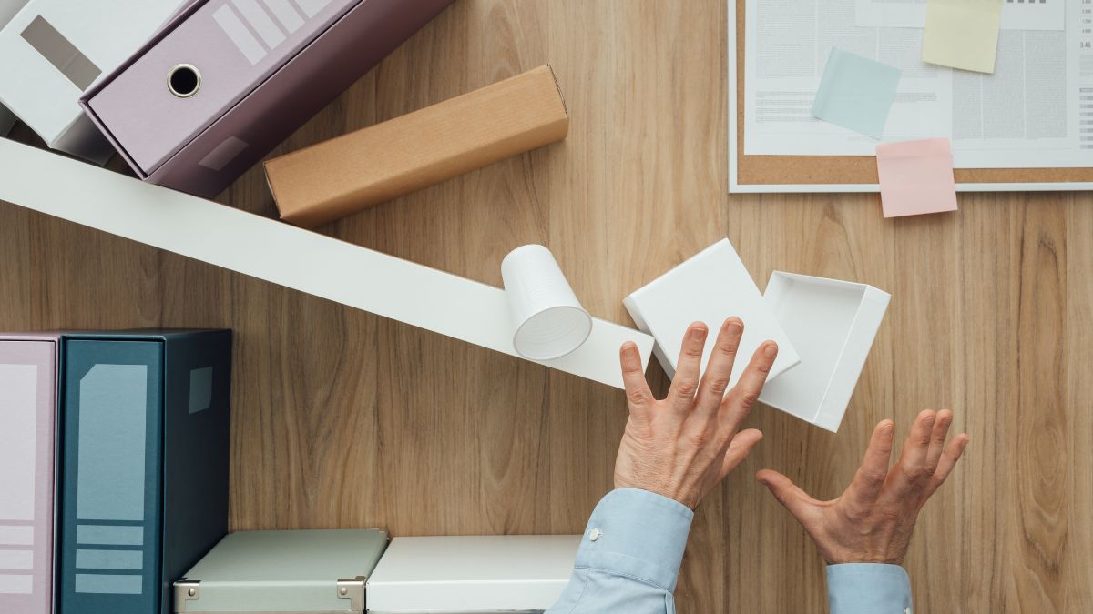 Who Is Liable for Injuries Caused by Falling Objects in Stores?